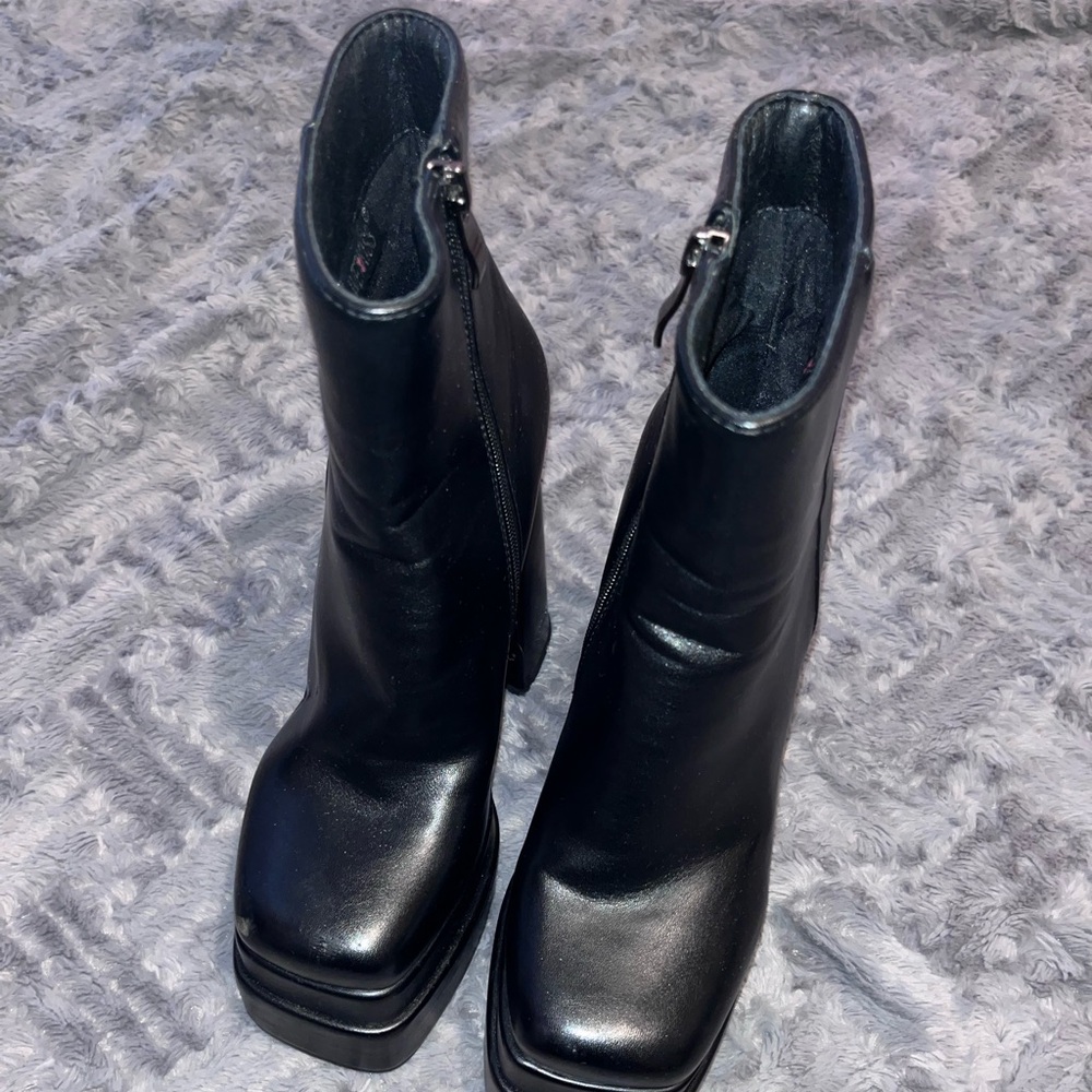 Black Platform Heels